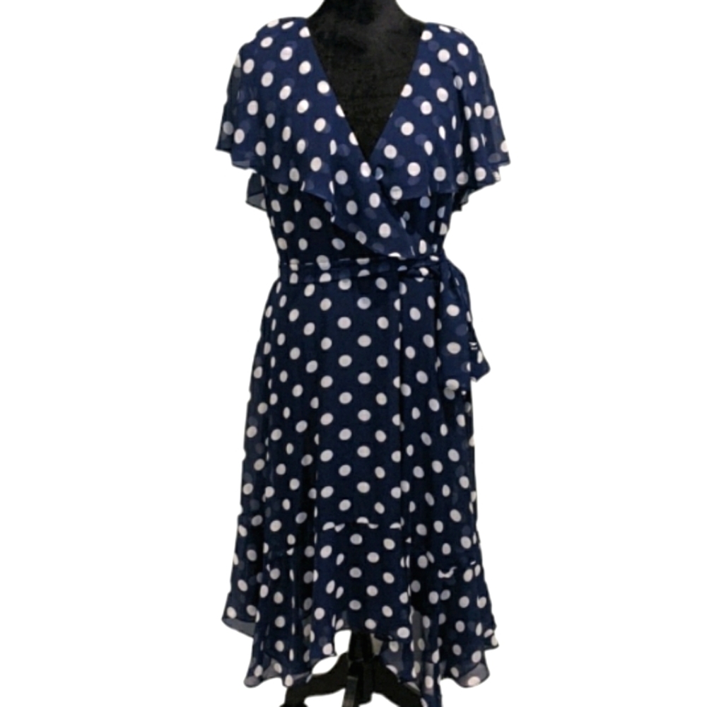 Jessica Howard V-Neck Polka-Dot Dress